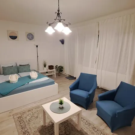 Wanderer Forest Apartamento Debrecen